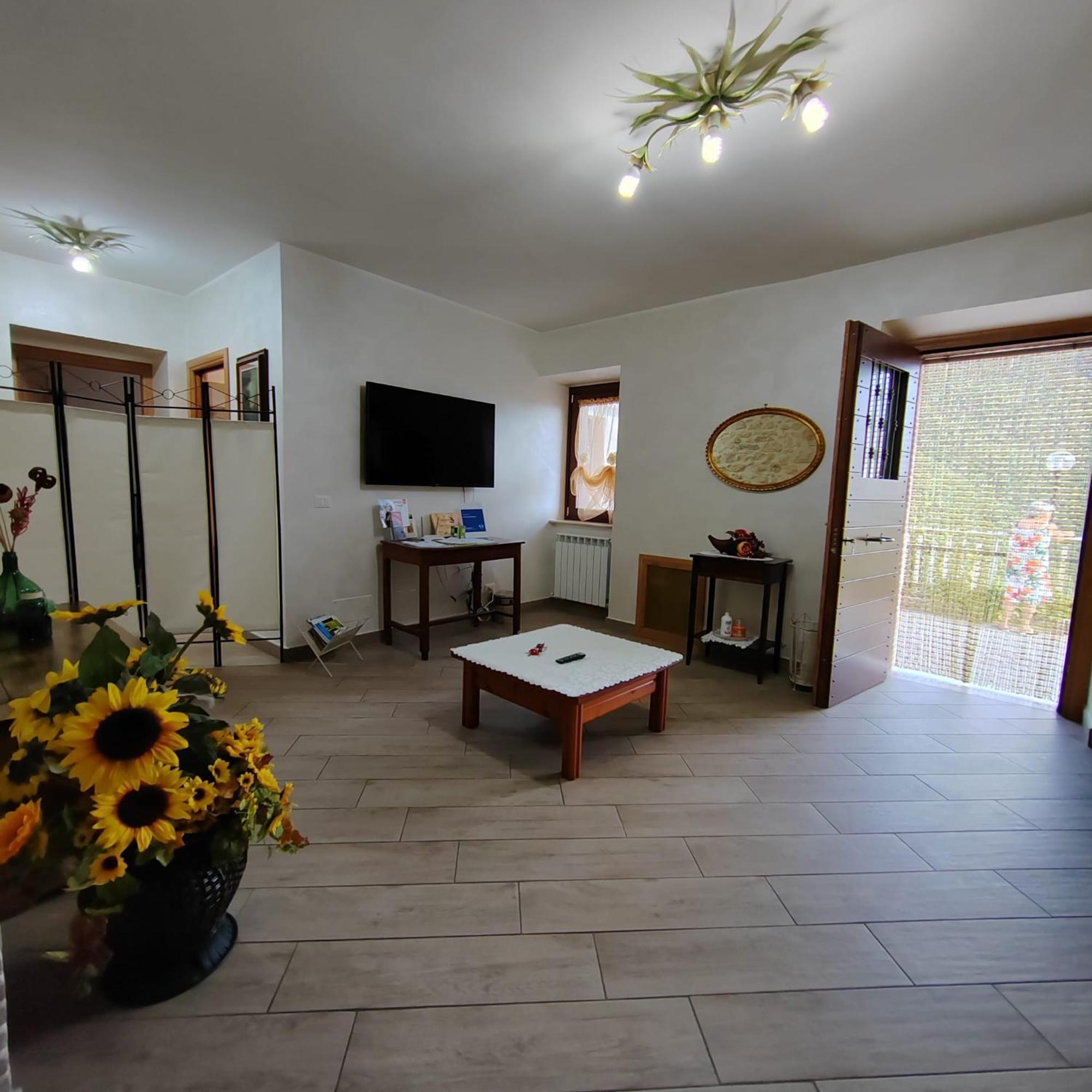 Casa San Giacomo Poggio Bustone Luaran gambar